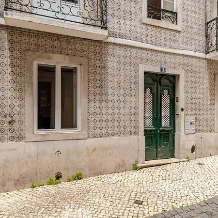 Cosy Loft In The The Heart Of The City! * Lisbona