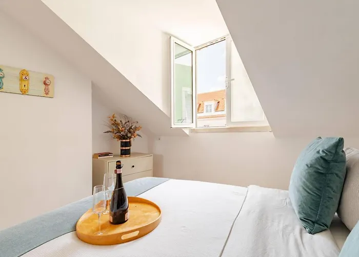 Cosy Loft In The The Heart Of The City!