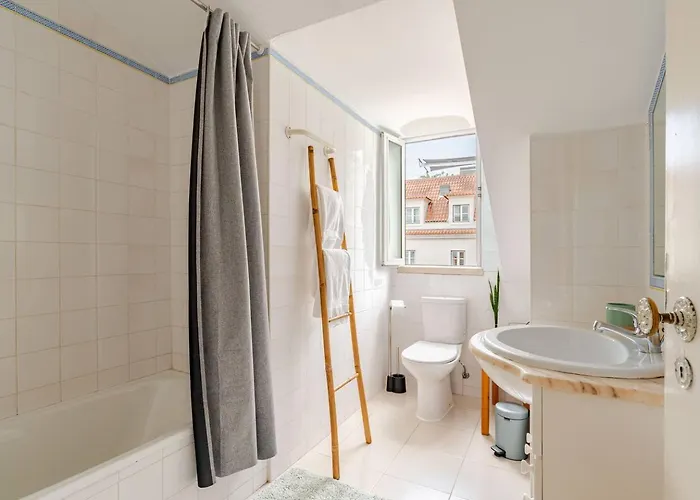 شقة Cosy Loft In The The Heart Of The City!